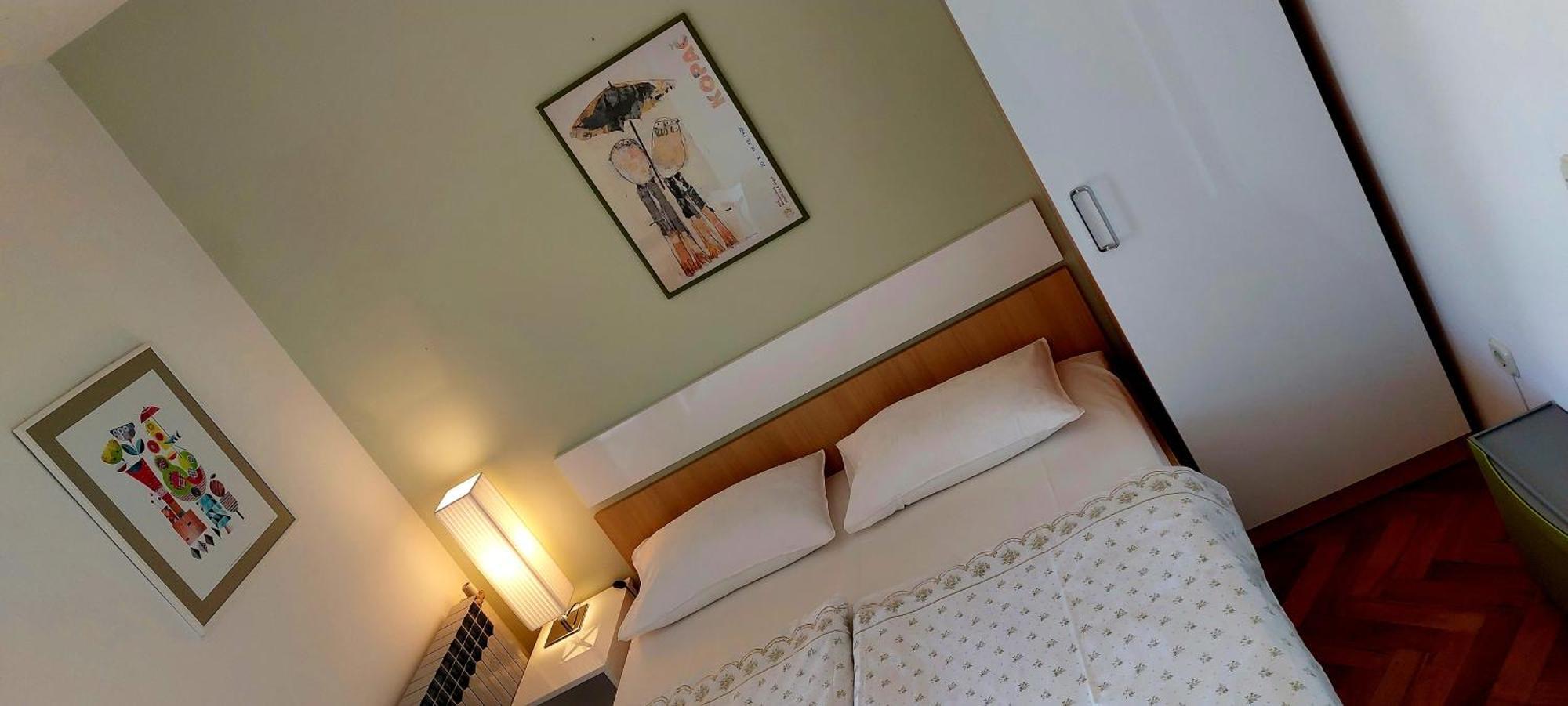 Apartments Denise ポドゥゴラ エクステリア 写真